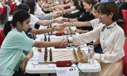 Nữ kỳ thủ Việt Nam tranh HC vàng U16 thế giới