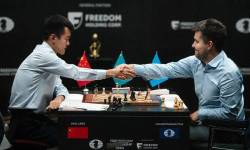 Đinh Lập Nhân gỡ hoà Nepomniachtchi ở chung kết thế giới