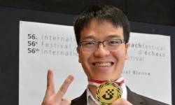 Quang Liêm vào Top 15 thế giới