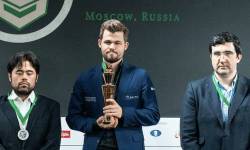 Cựu vua cờ tố kỳ thủ số ba thế giới gian lận