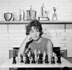 Lisa Lane (1933-2024) – Chess.com
